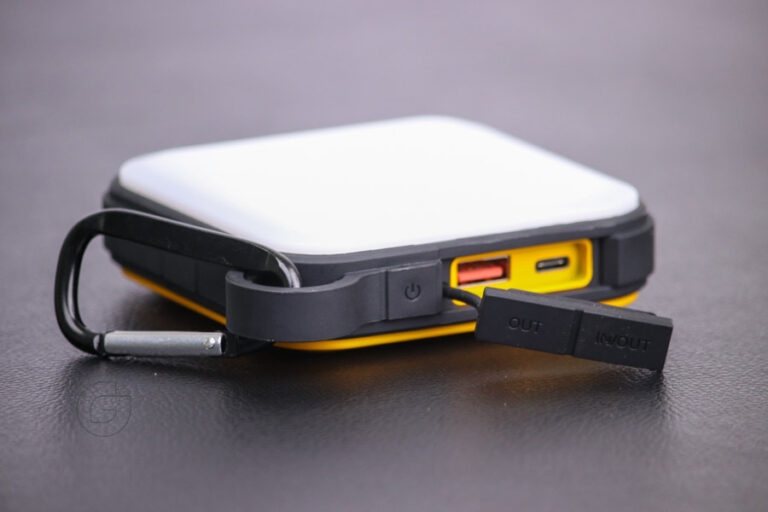 PBUS-L10A Customizable Aqualume Waterproof Powerbank With Light-4